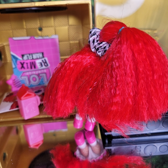 Lol surprise Remix radical qt doll small red hair guitar rock star - Picture 2 of 6